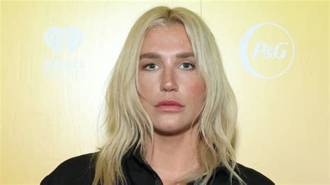 kesha sexy|Kesha Bares All in Latest Viral IG Pic, Poses Ankle。